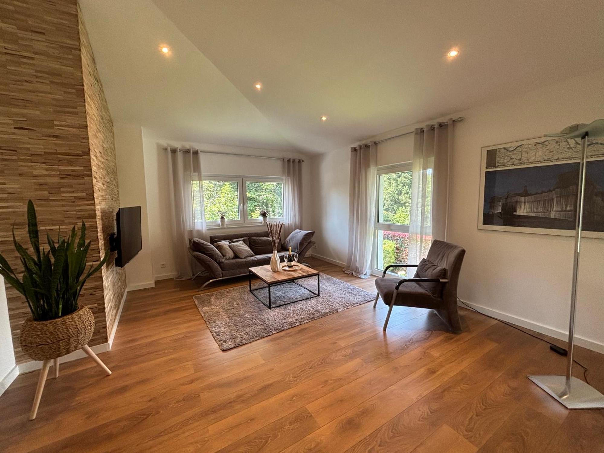 B&S-Apartment 100 Qm Neu Schlangen Zewnętrze zdjęcie
